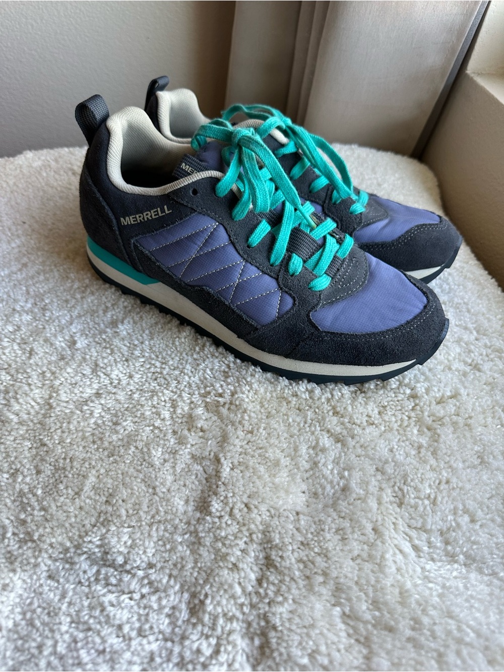 Merrell Alpine Women’s Sneaker Velvet Morning/Ebony Size 6.5